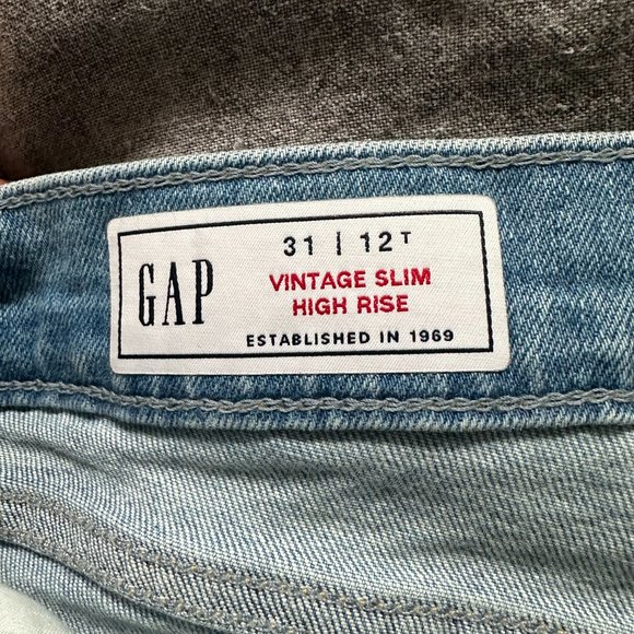 Light Blue Distressed Women Jeans - Picture 3 of 5